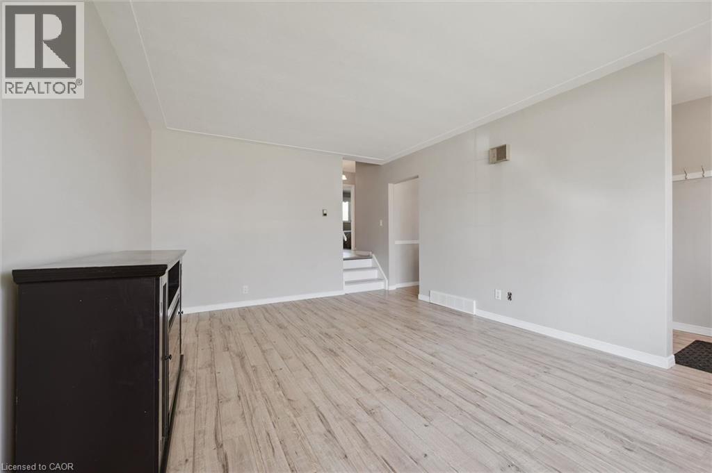 95 WEICHEL Street thumbnail 17