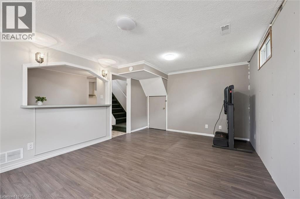 95 WEICHEL Street thumbnail 28