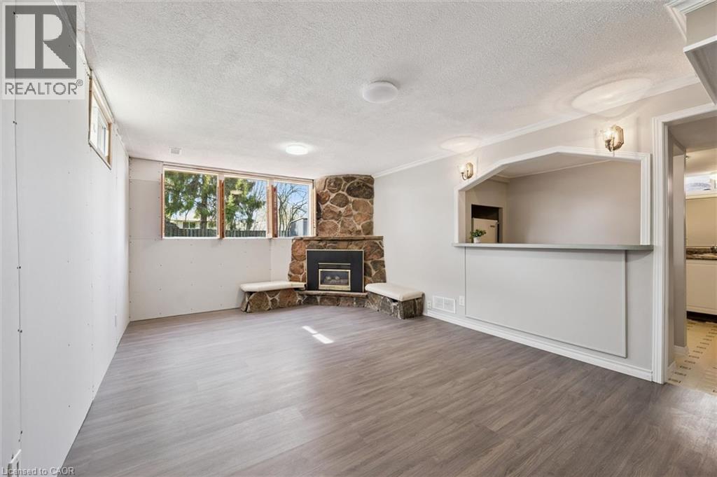 95 WEICHEL Street thumbnail 30