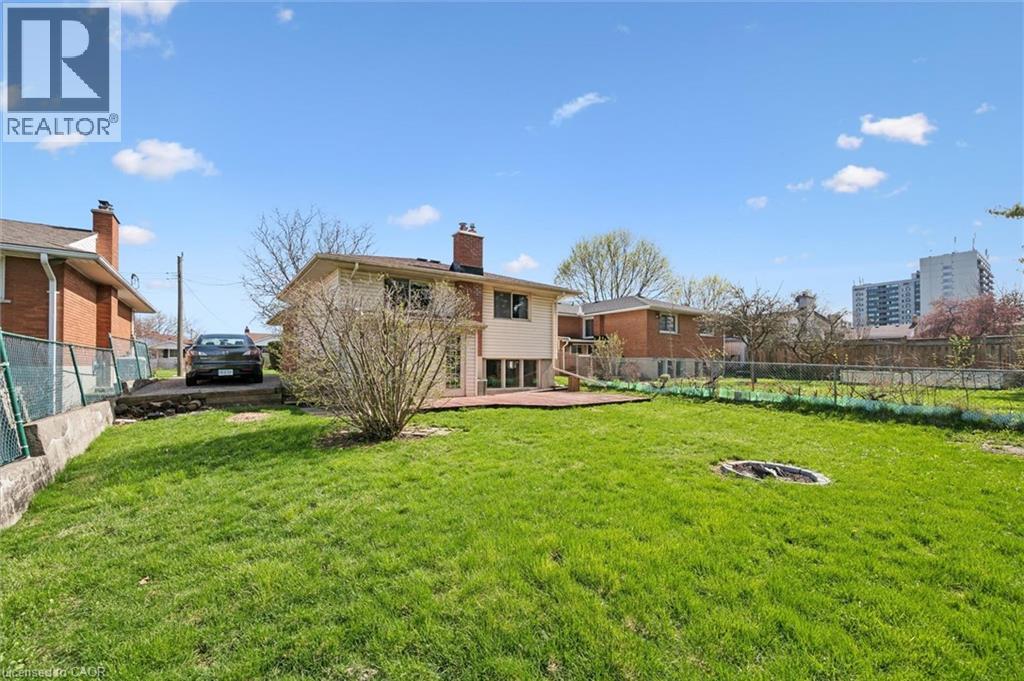 95 WEICHEL Street thumbnail 42