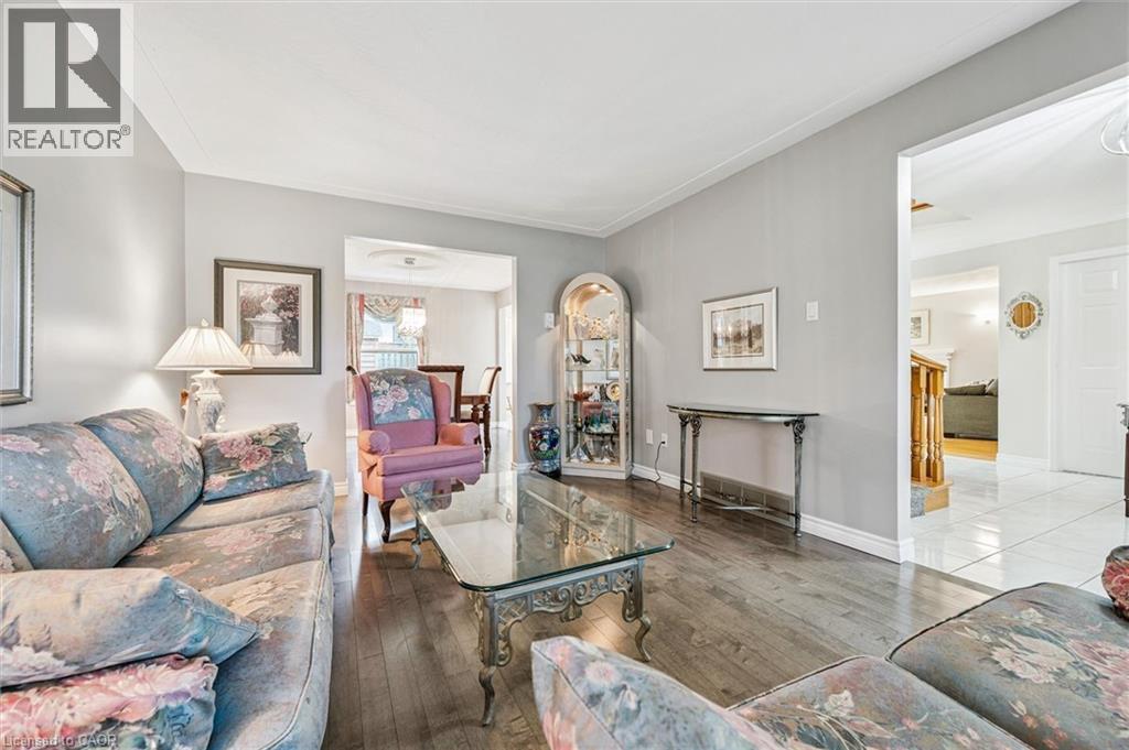 42 TRAILVIEW Drive thumbnail 8