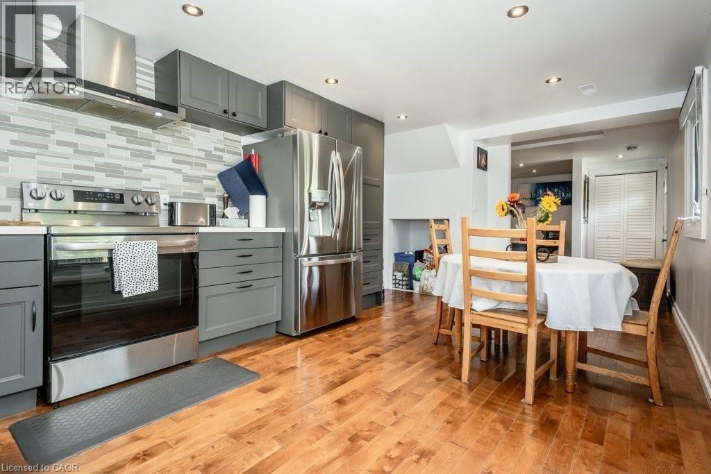22 DUNDONALD Road thumbnail 11