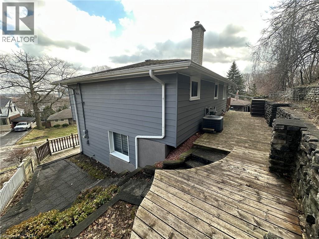 22 DUNDONALD Road thumbnail 38