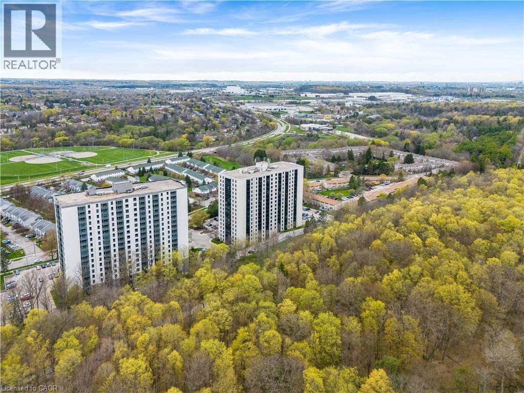 35 GREEN VALLEY Drive Unit# 502 thumbnail 14
