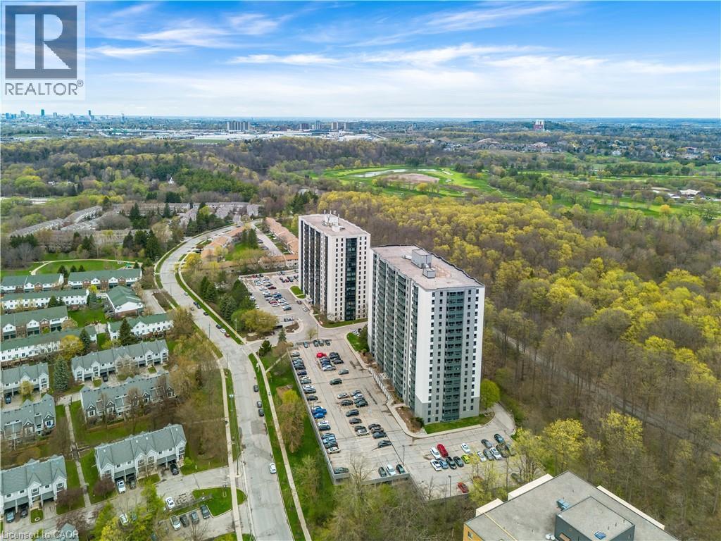 35 GREEN VALLEY Drive Unit# 502 thumbnail 15