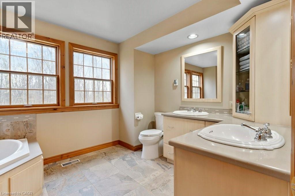 2 HUGHSON Lane thumbnail 31