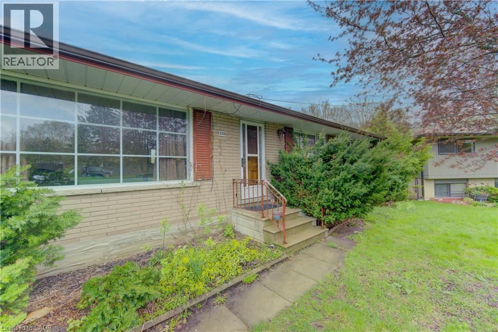 259 WILLOWDALE Place thumbnail 3