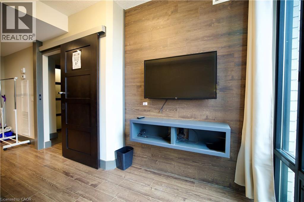 330 PHILLIP Street Unit# S605 thumbnail 13