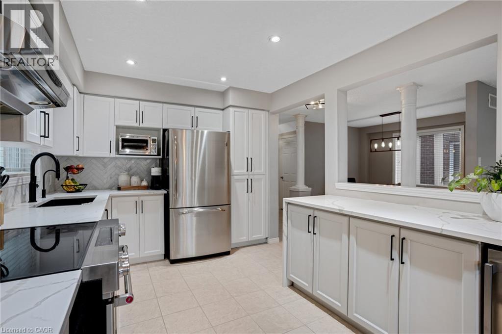 99 UDVARI Crescent thumbnail 19