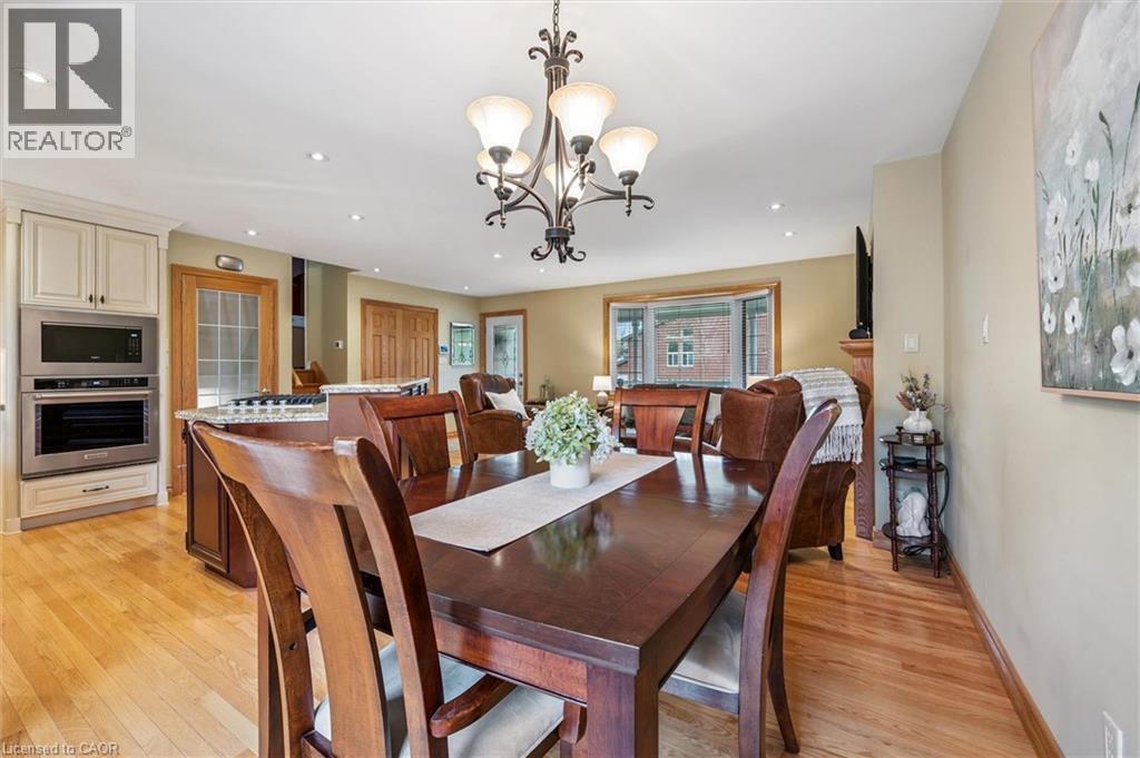 574 SPRUCEHILL Avenue thumbnail 13