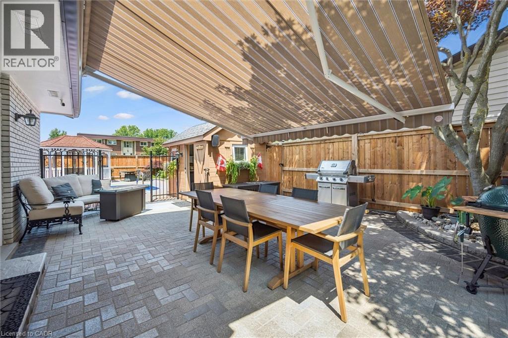 574 SPRUCEHILL Avenue thumbnail 33