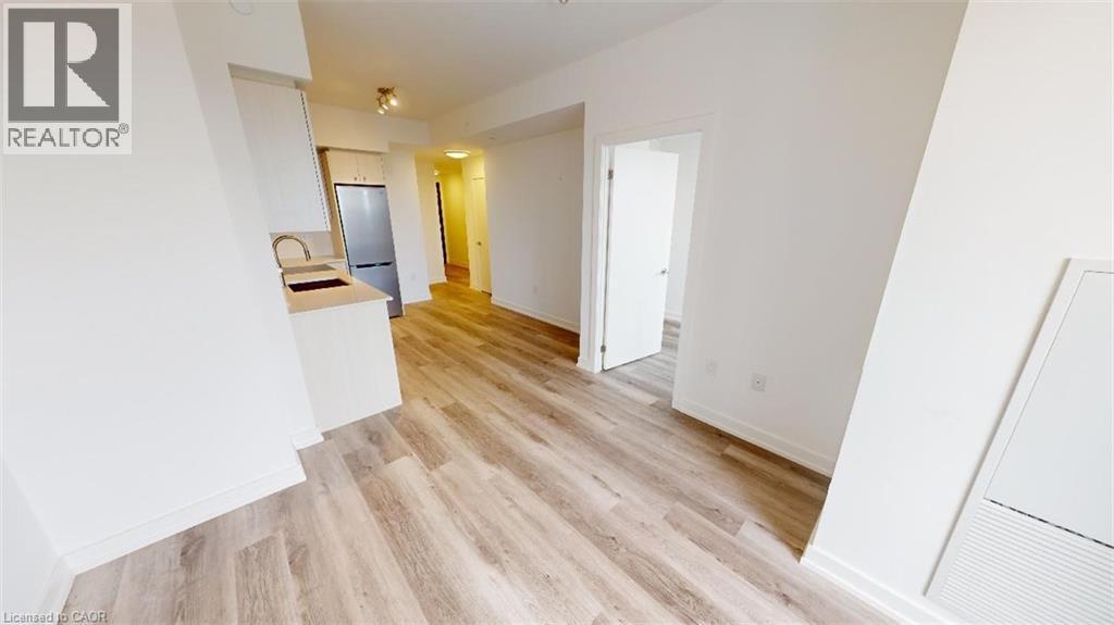 15 WELLINGTON Street S Unit# 1704 thumbnail 13