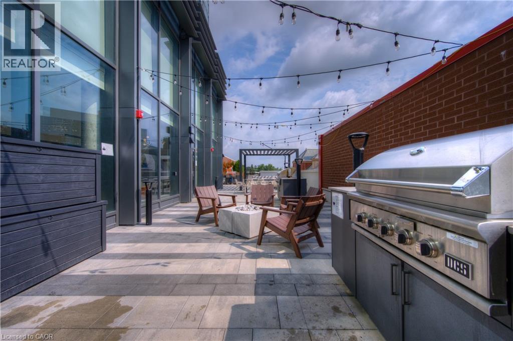 15 WELLINGTON Street S Unit# 1704 thumbnail 32