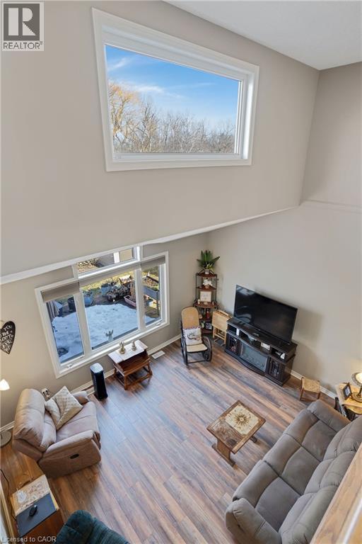 214 SNYDERS Road E Unit# 4 thumbnail 23