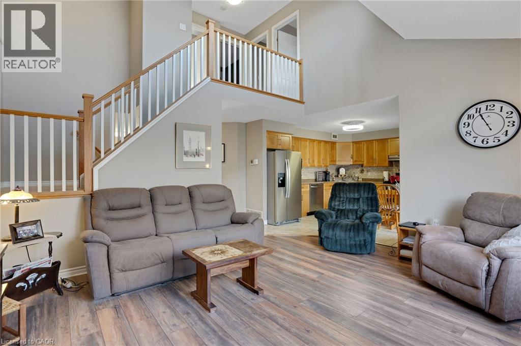 214 SNYDERS Road E Unit# 4 thumbnail 8