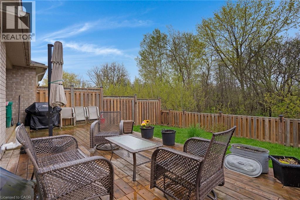 214 SNYDERS Road E Unit# 4 thumbnail 39