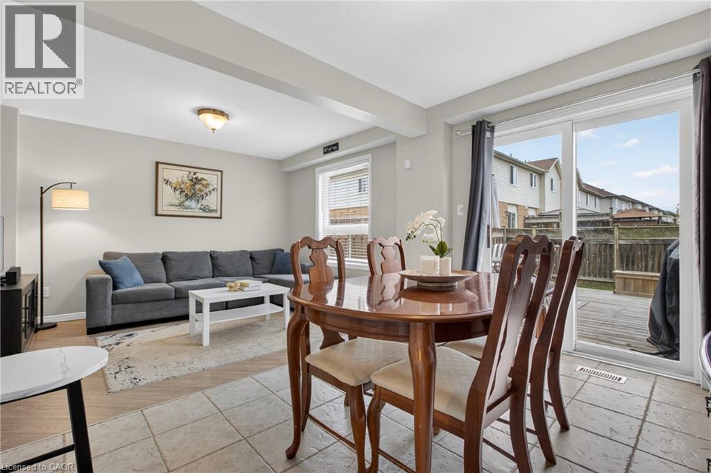 12 FERNCLIFFE Street thumbnail 14