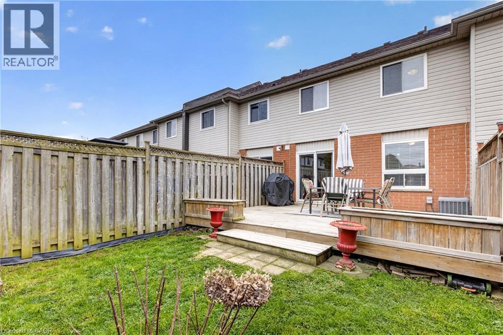 12 FERNCLIFFE Street thumbnail 43