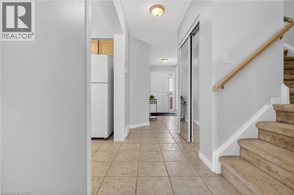 12 FERNCLIFFE Street thumbnail 8