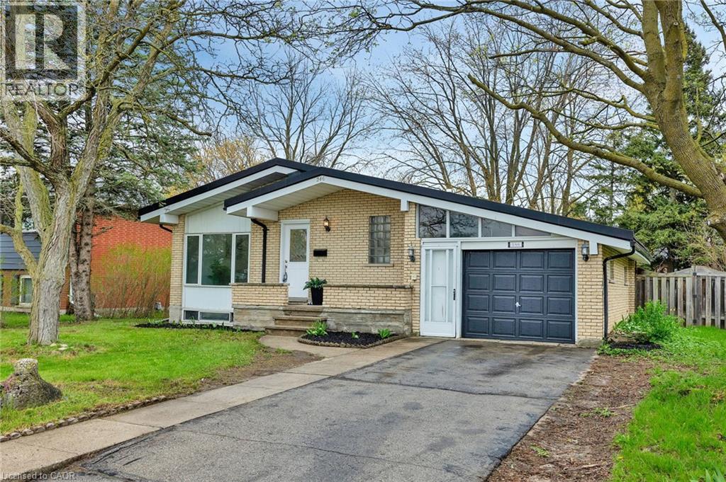 246 HILLCREST Road thumbnail 5