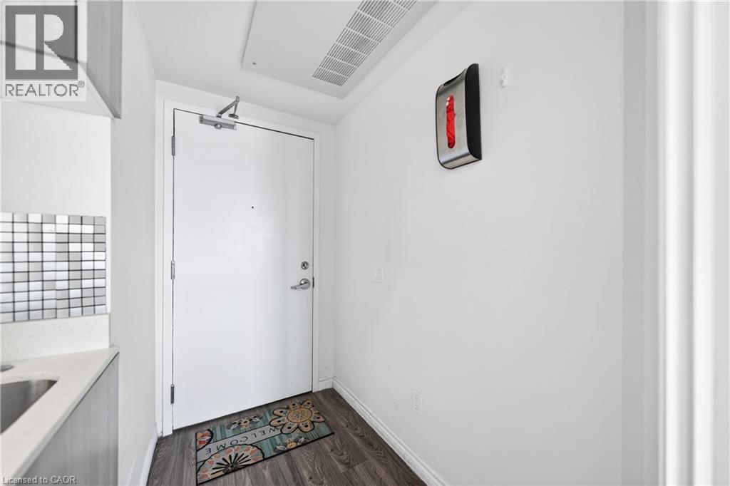 246 LESTER Street Unit# PH-03 thumbnail 12