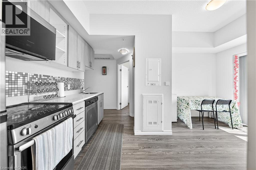 246 LESTER Street Unit# PH-03 thumbnail 21