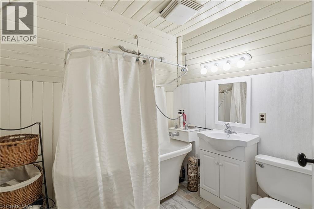 114 GRAND Avenue S thumbnail 19
