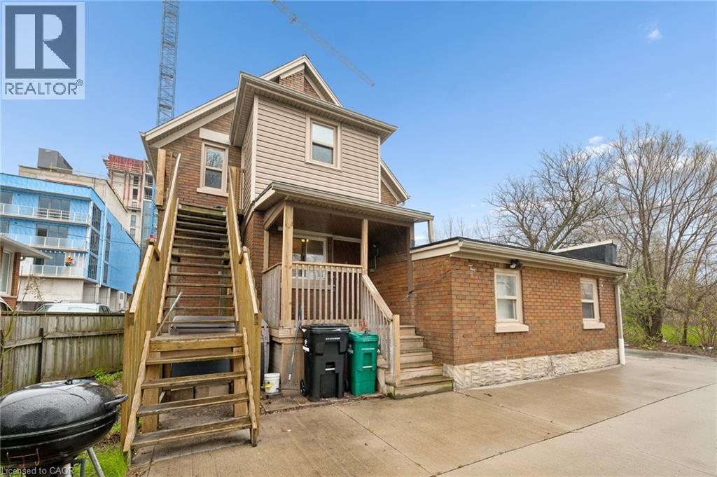22 DELLROY Avenue thumbnail 9