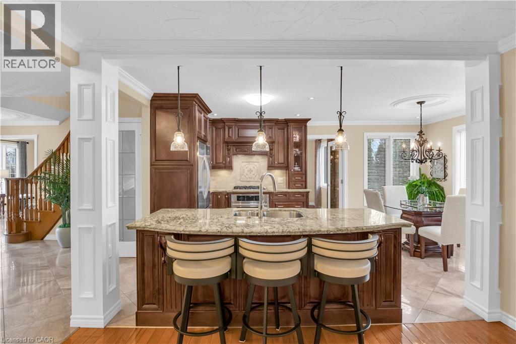 228 MICHENER Crescent thumbnail 12