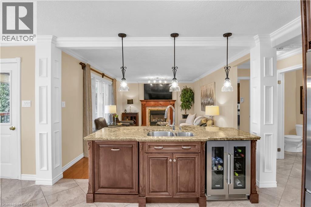228 MICHENER Crescent thumbnail 14