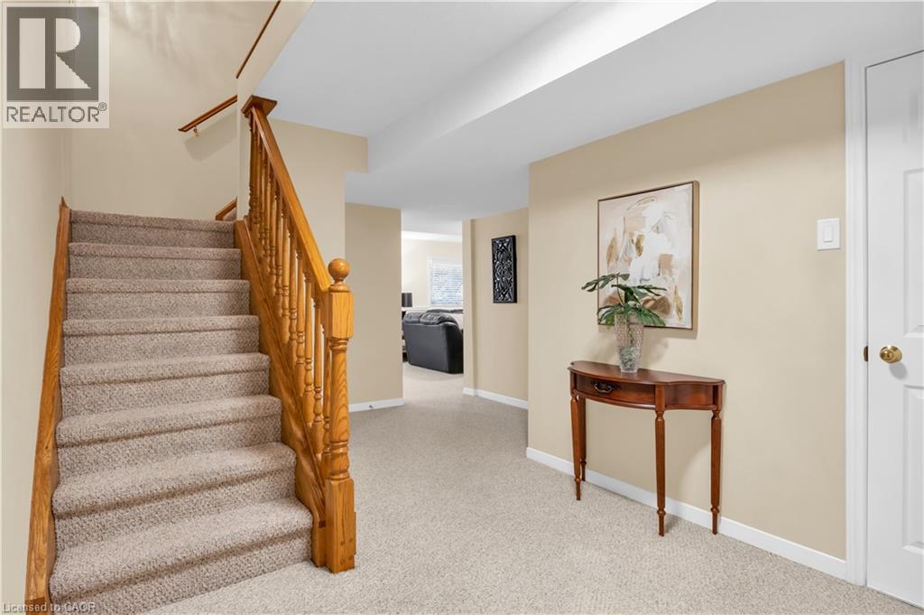 228 MICHENER Crescent thumbnail 36