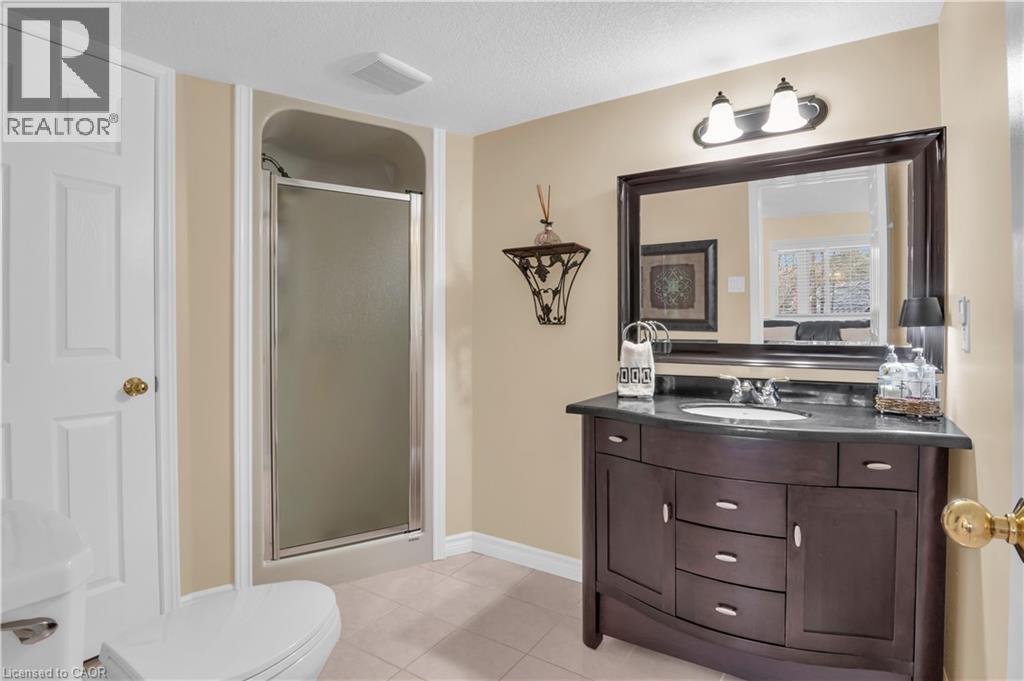 228 MICHENER Crescent thumbnail 41