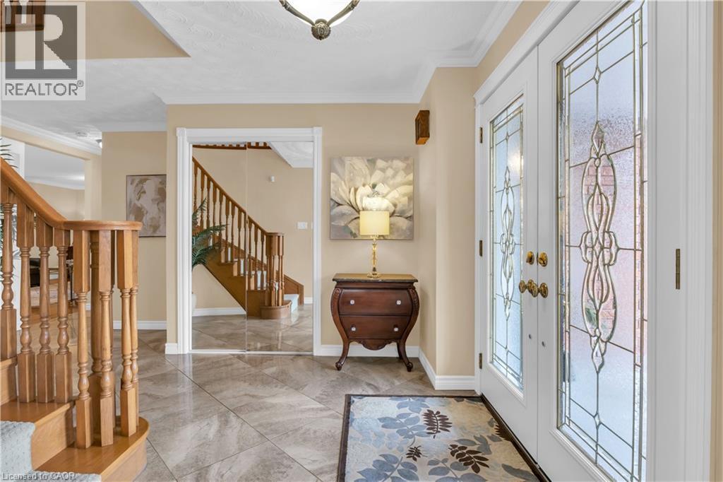 228 MICHENER Crescent thumbnail 6