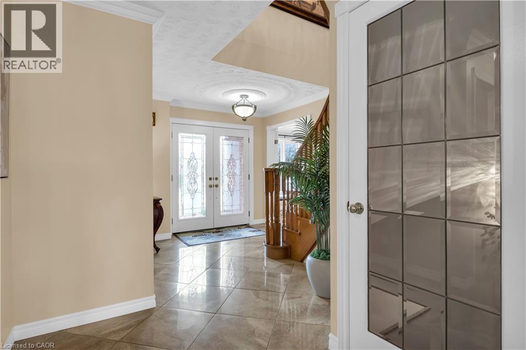 228 MICHENER Crescent thumbnail 7