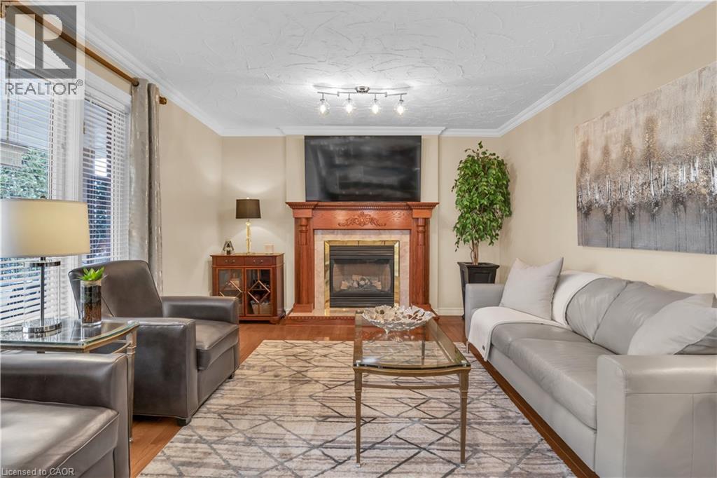 228 MICHENER Crescent thumbnail 9