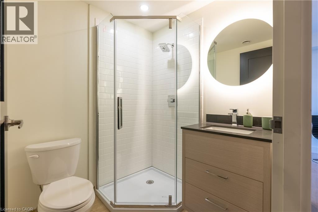 145 COLUMBIA Street W Unit# 1408 thumbnail 11