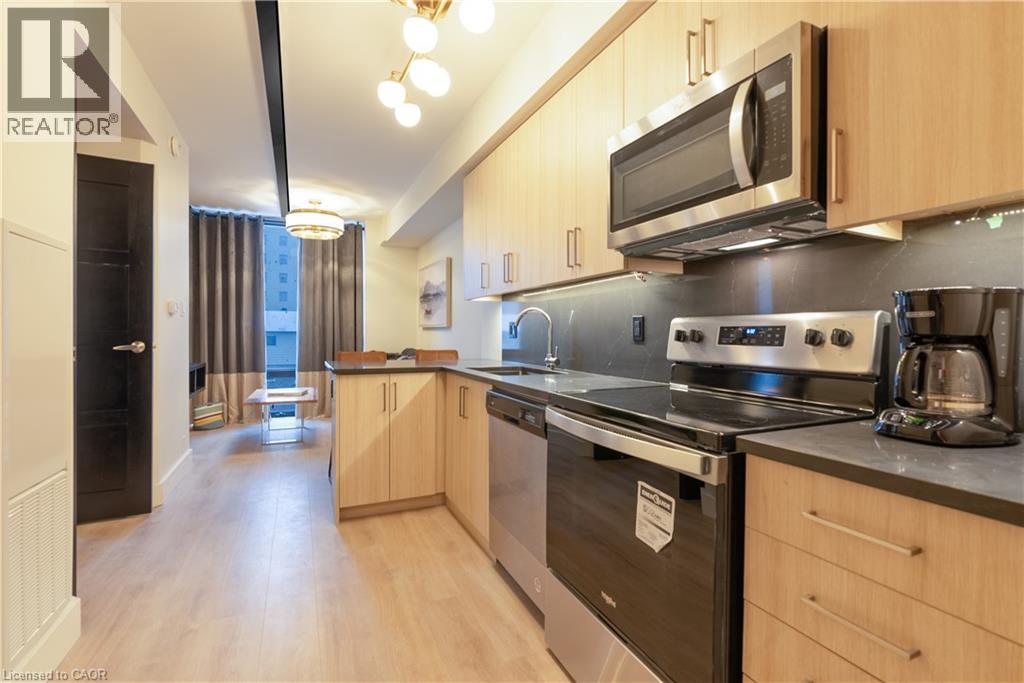 145 COLUMBIA Street W Unit# 1408 thumbnail 5