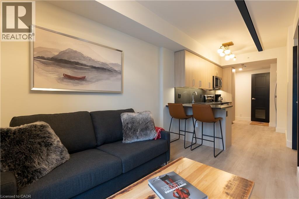 145 COLUMBIA Street W Unit# 1408 thumbnail 8