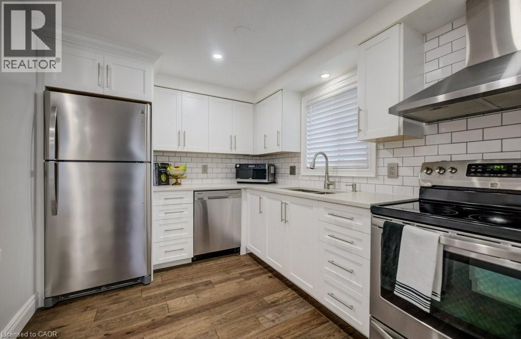 255 HIGHBROOK Crescent thumbnail 7