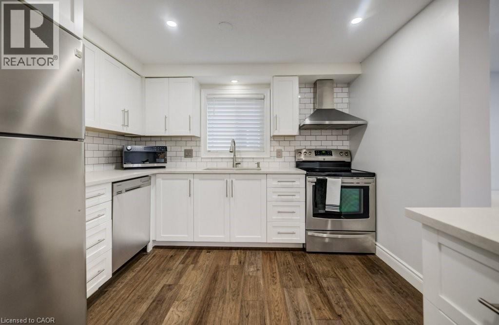 255 HIGHBROOK Crescent thumbnail 8