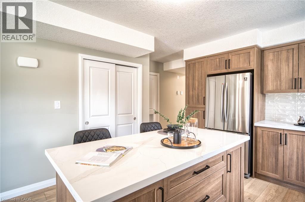 160 ROCHEFORT Street Unit# A15 thumbnail 16