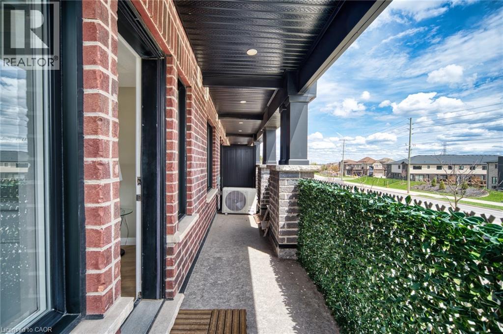 160 ROCHEFORT Street Unit# A15 thumbnail 31