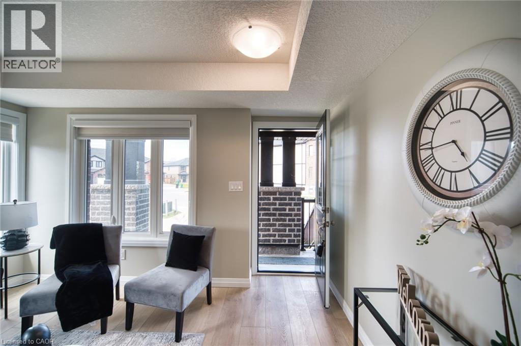 160 ROCHEFORT Street Unit# A15 thumbnail 7