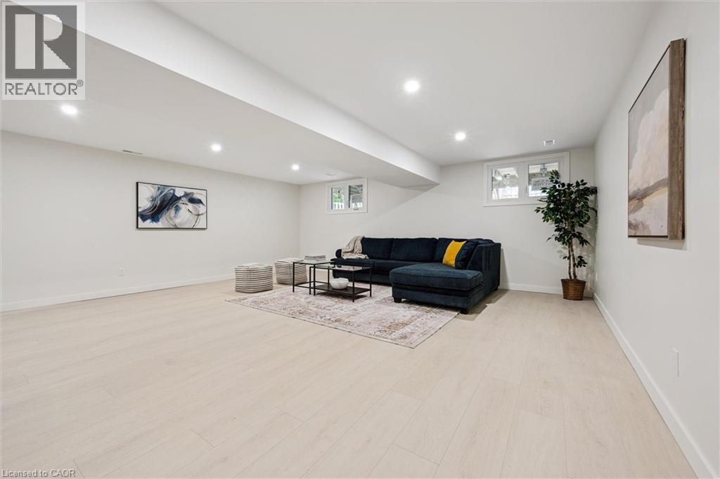 459 DRUMMERHILL Crescent thumbnail 9