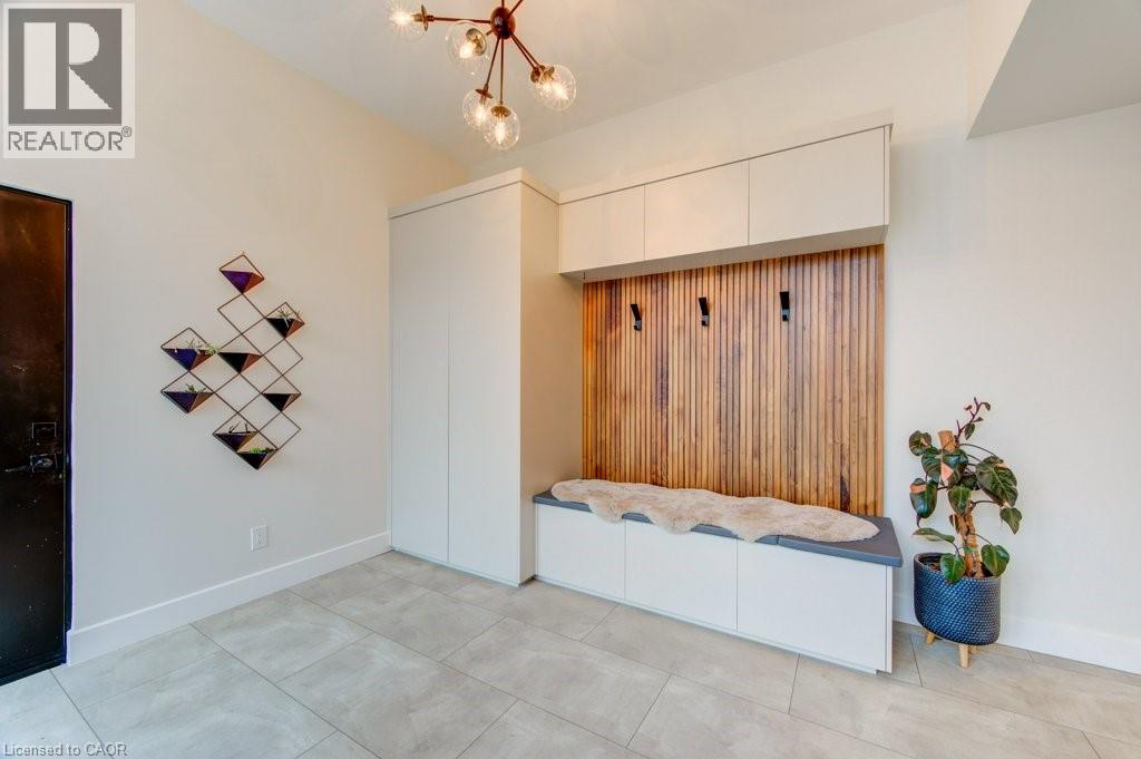 112 MITCHELL Street thumbnail 5