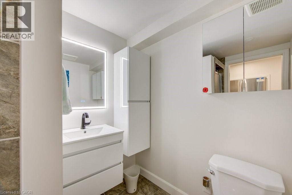 112 MITCHELL Street thumbnail 30