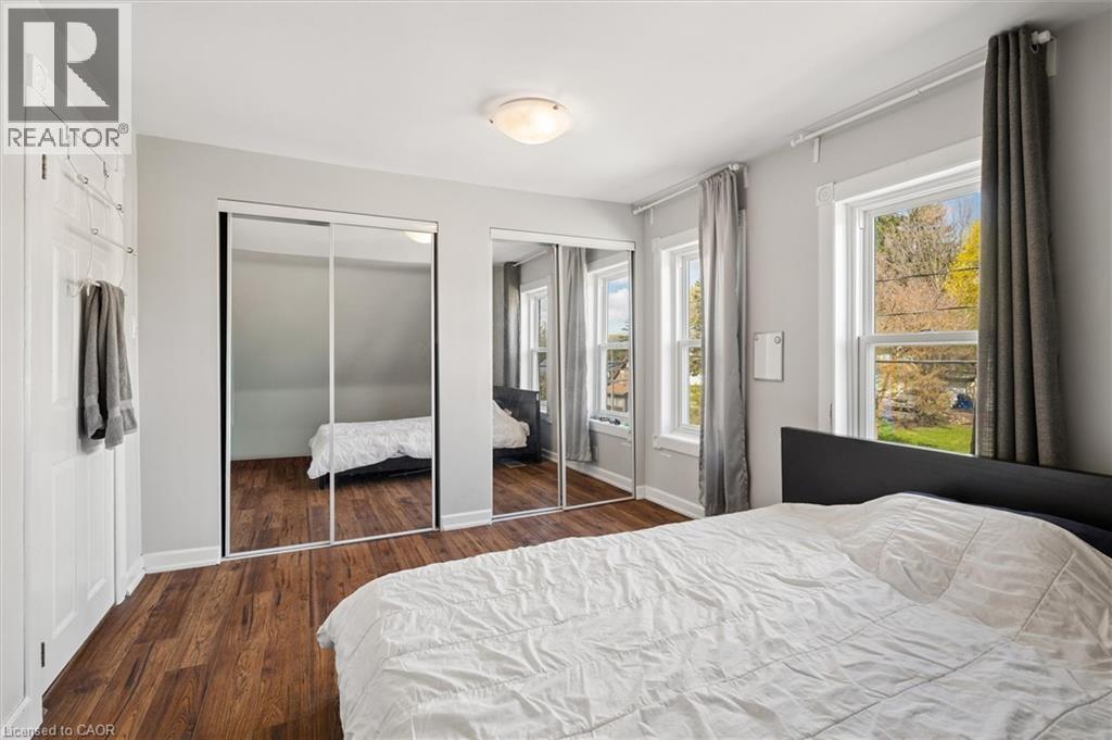 367 VICTORIA Street S thumbnail 17