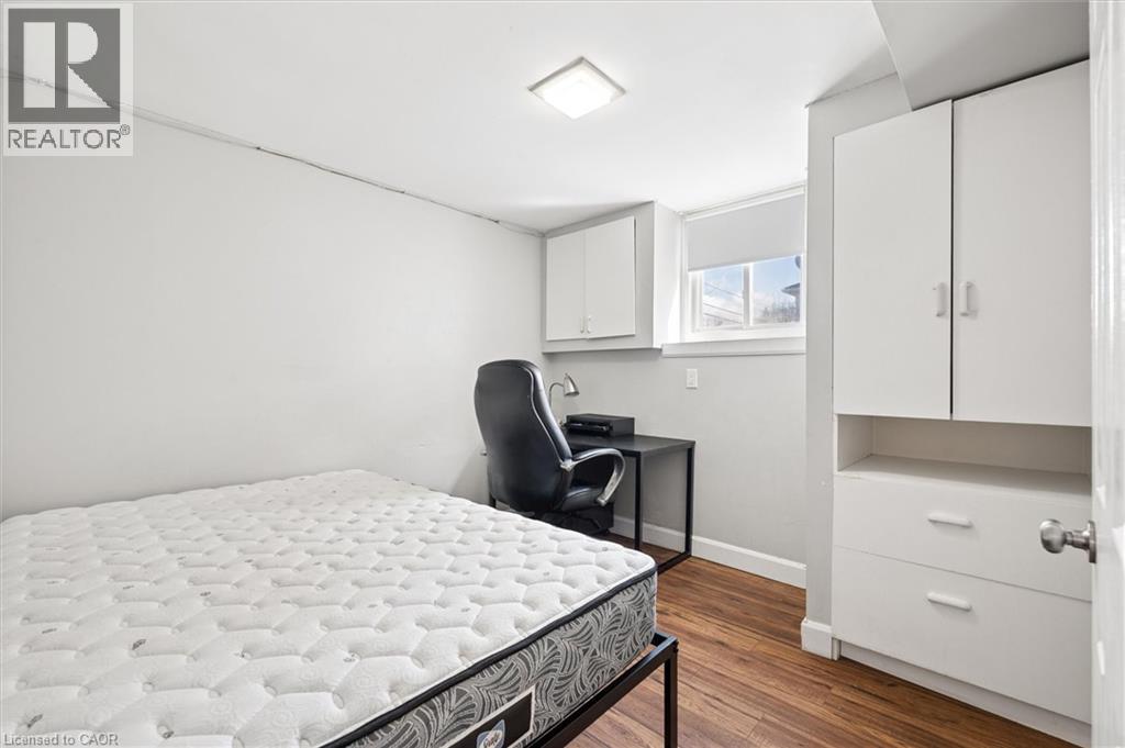 367 VICTORIA Street S thumbnail 23