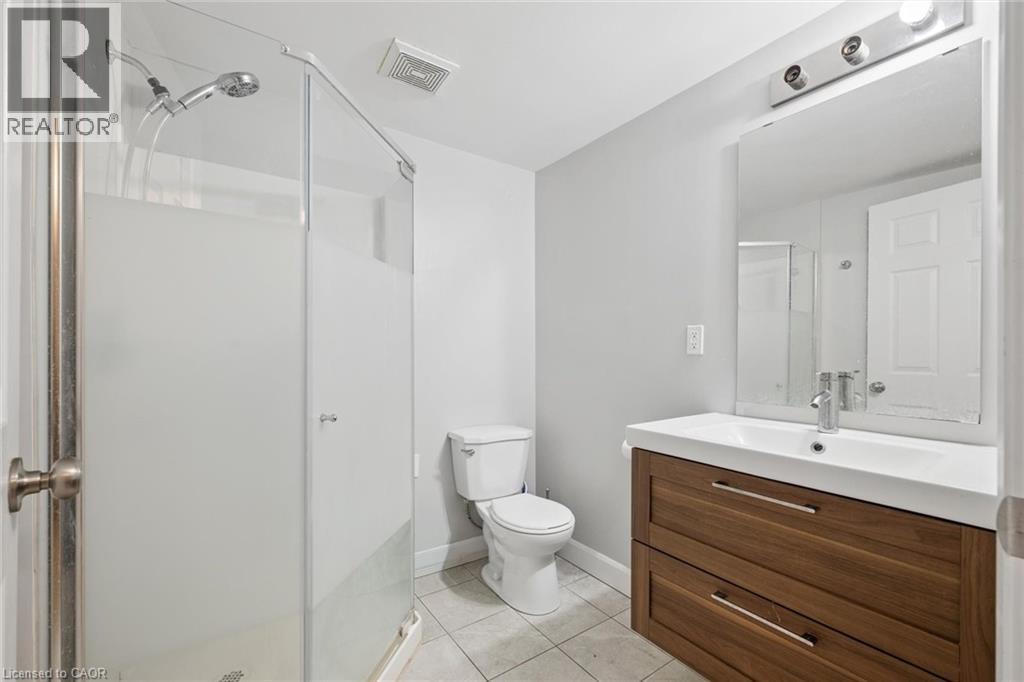 367 VICTORIA Street S thumbnail 24