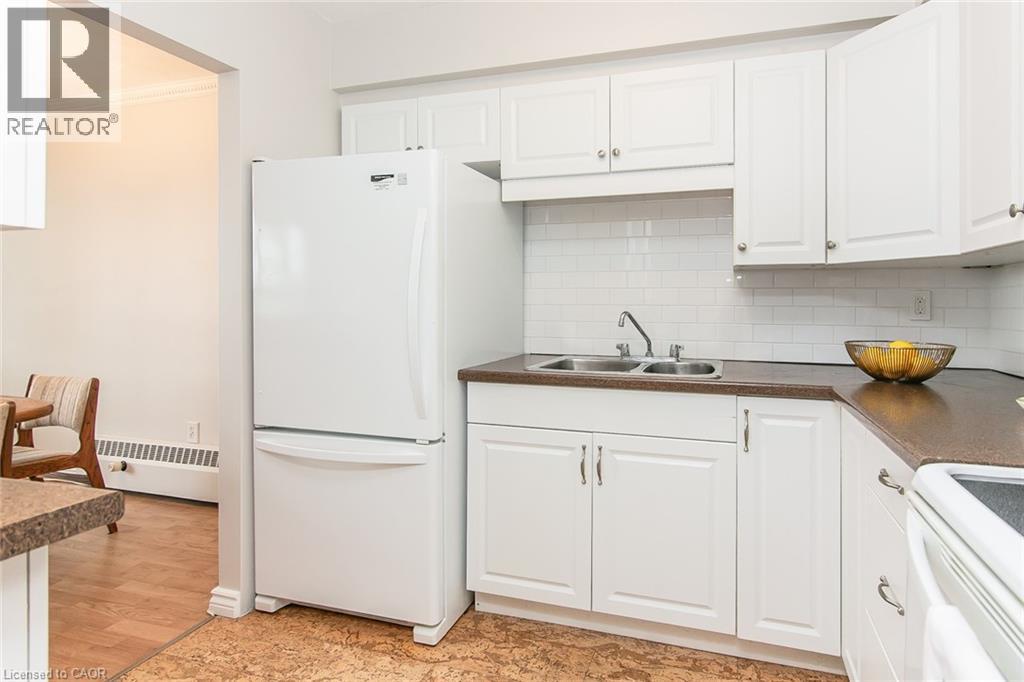 24 MIDLAND Drive Unit# 402 thumbnail 21